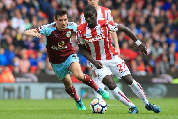 進一步鞏固 進一步鞏固