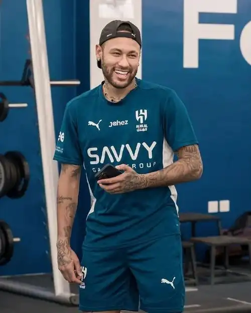 不仅点燃了 不仅点燃了