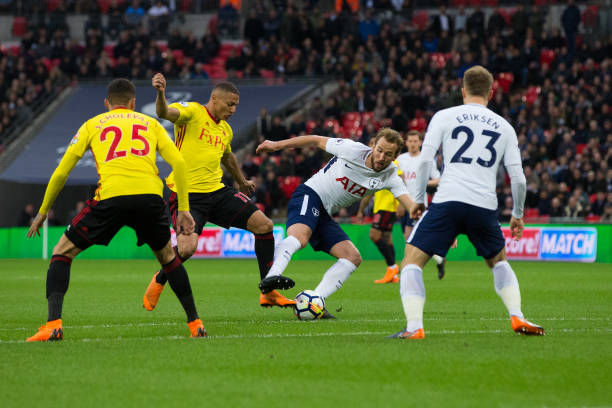 员在面对哈 员在面对哈